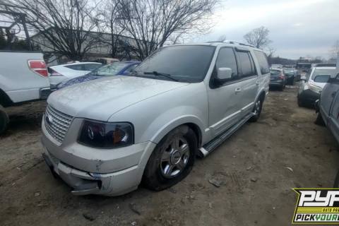 Photo of 2006 Ford Expedition