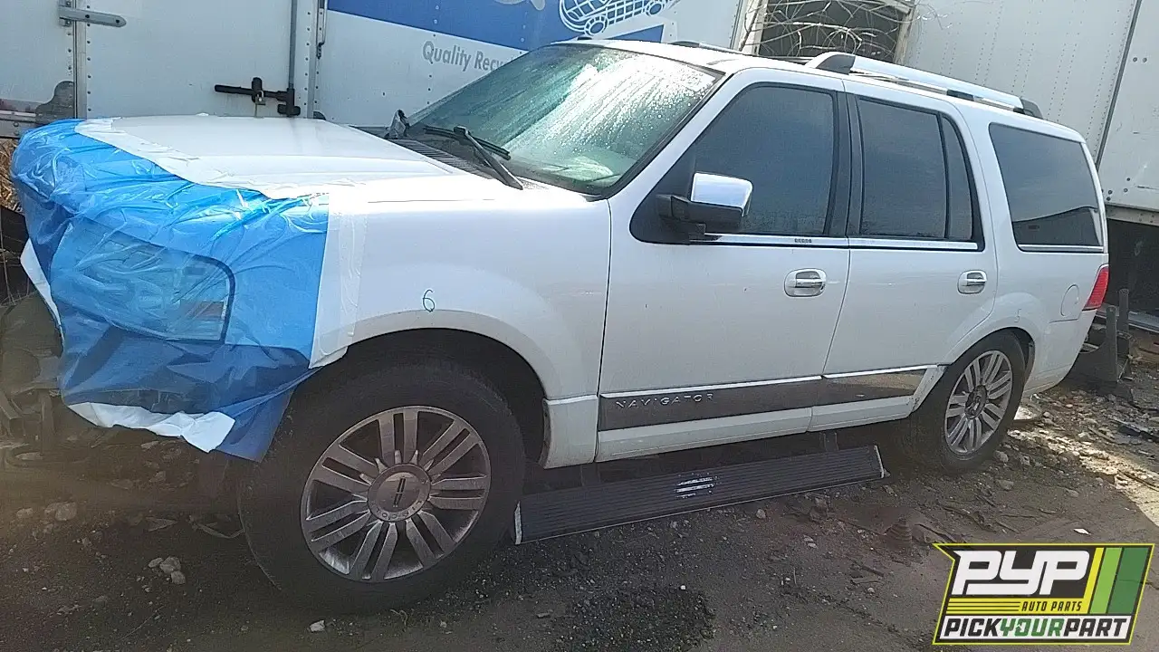 Photo of 2010 Lincoln Navigator