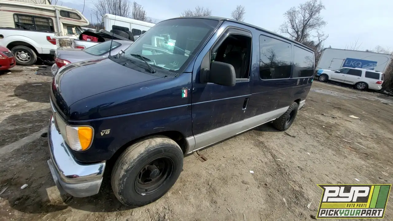 Photo of 2001 Ford E-150 Econoline Club Wagon
