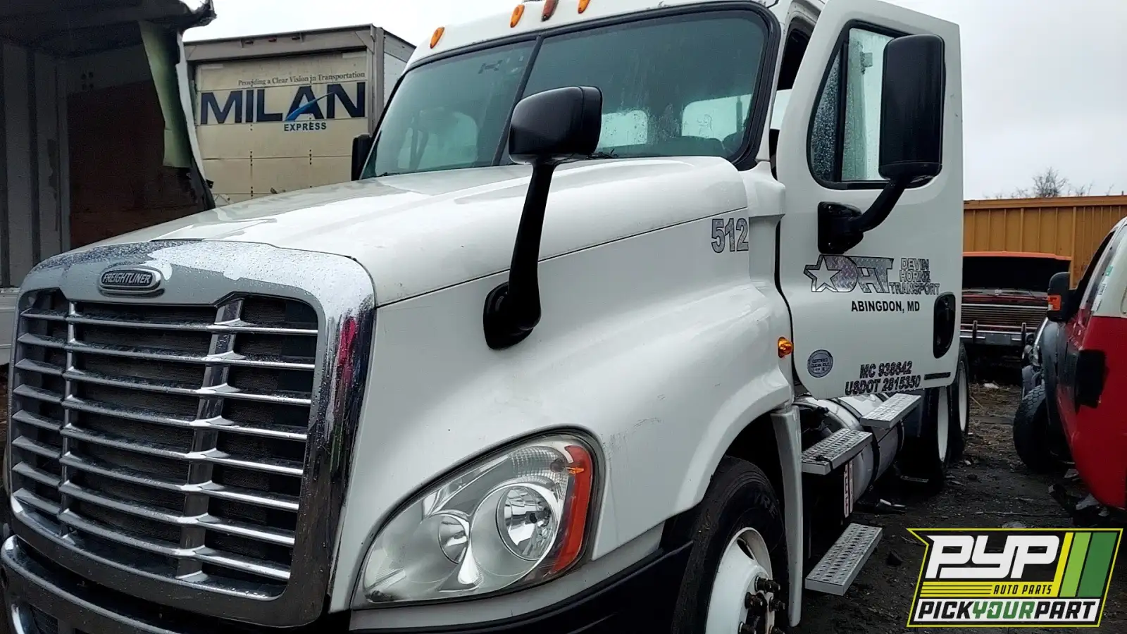 Photo of 2012 Freightliner Cascadia