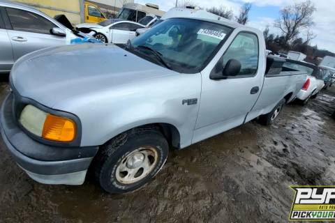 Photo of 2004 Ford F-150 Heritage
