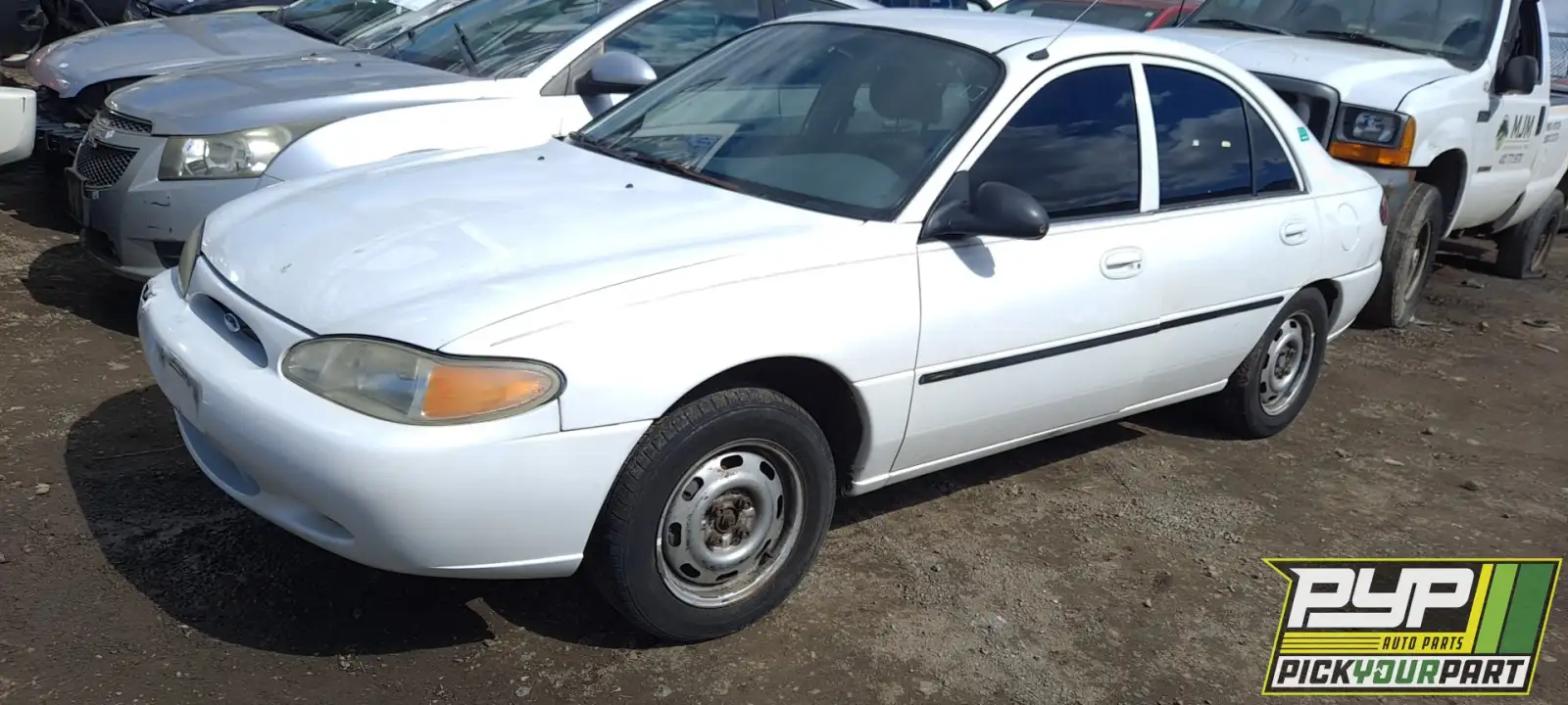 Photo of 1997 Ford Escort