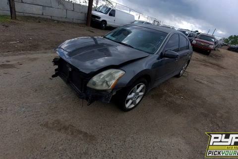 Photo of 2005 Nissan Maxima