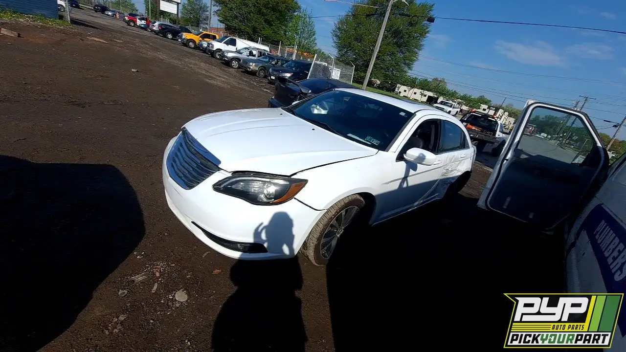 Photo of 2012 Chrysler 200