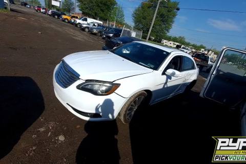 Photo of 2012 Chrysler 200