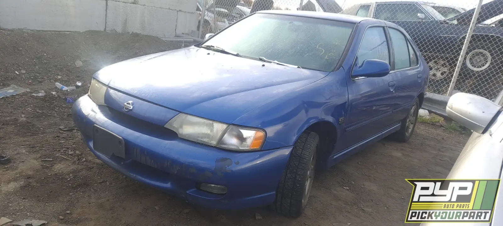 Photo of 1999 Nissan Sentra