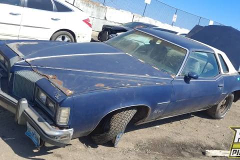 Photo of 1976 Pontiac Grand Prix