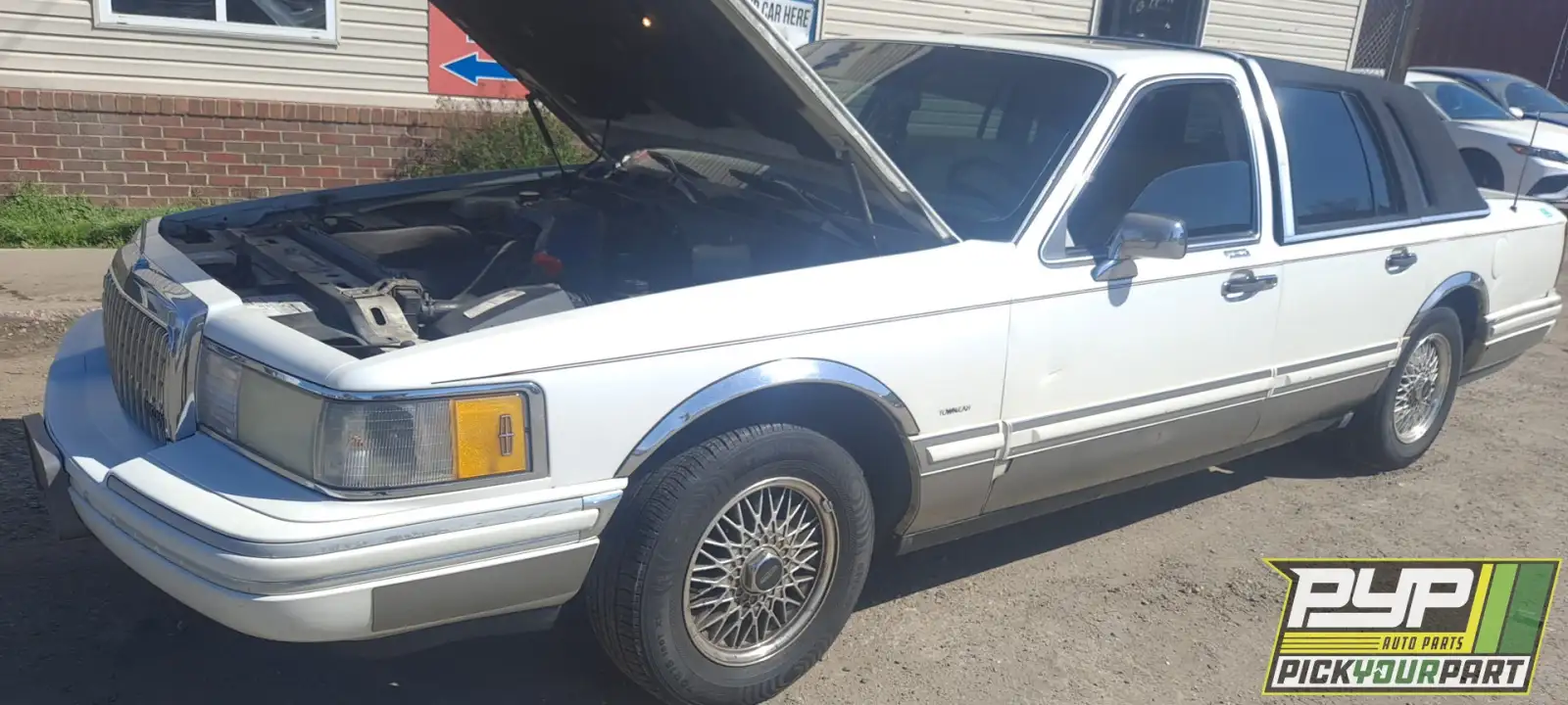 Photo of 1994 Lincoln Town Car