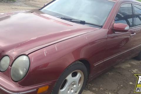 Photo of 1999 Mercedes-Benz E430