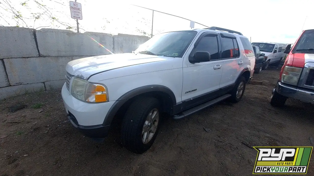 Photo of 2005 Ford Explorer