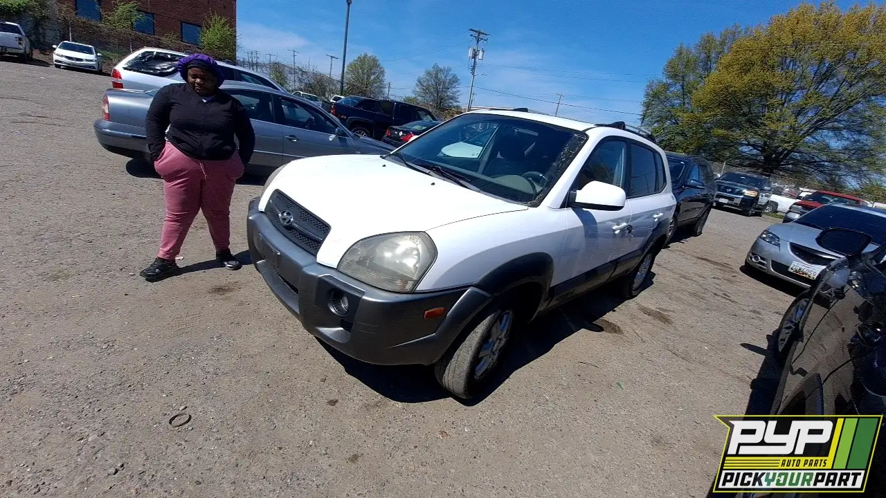 Photo of 2005 Hyundai Tucson