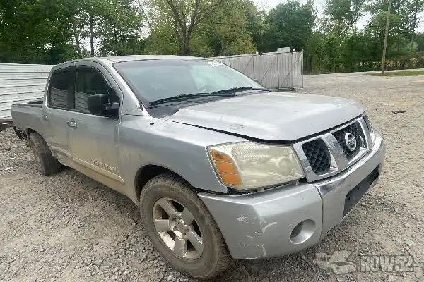 Photo of 2006 Nissan Titan