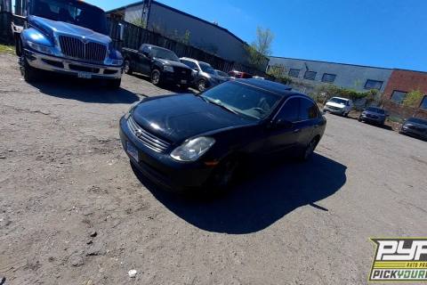 Photo of 2004 Infiniti G35
