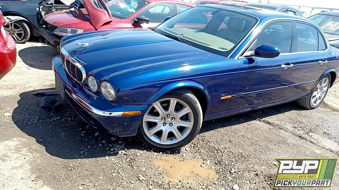 Photo of 2004 Jaguar Xj8