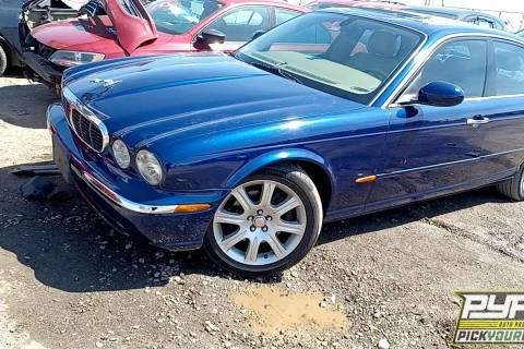 Photo of 2004 Jaguar Xj8