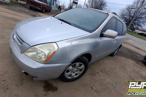 Photo of 2006 Kia Sedona