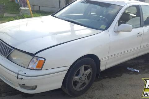 Photo of 1999 Toyota Avalon