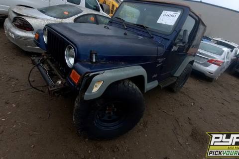 Photo of 2000 Jeep Wrangler