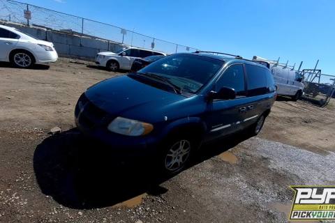 Photo of 2001 Dodge Caravan
