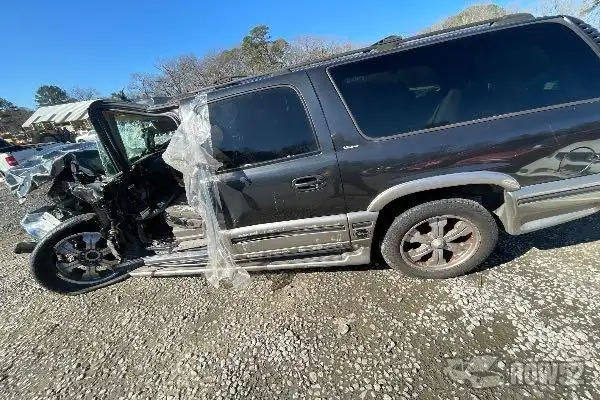 Photo of 2003 GMC Yukon XL