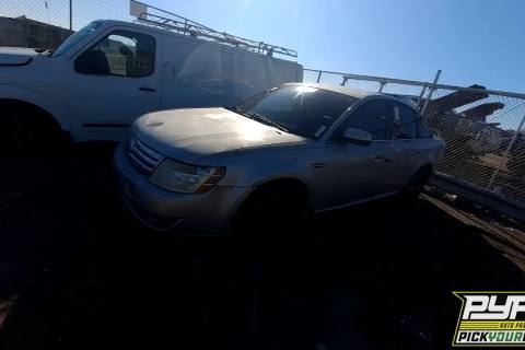 Photo of 2008 Ford Taurus