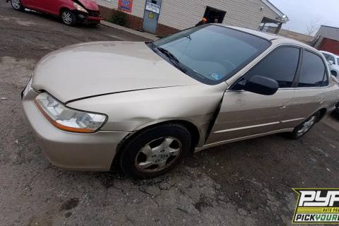 Photo of 2000 Honda Accord