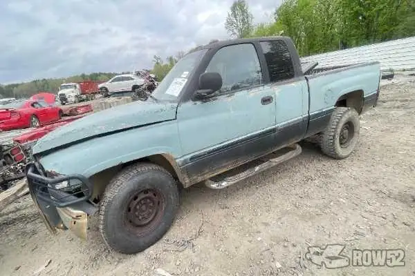 Photo of 2001 Dodge Ram 2500