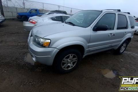 Photo of 2005 Ford Escape