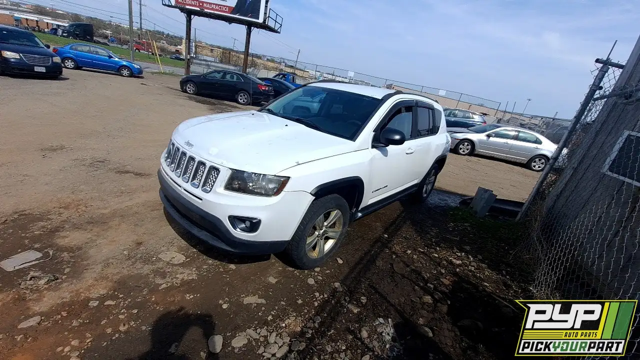 Photo of 2015 Jeep Compass