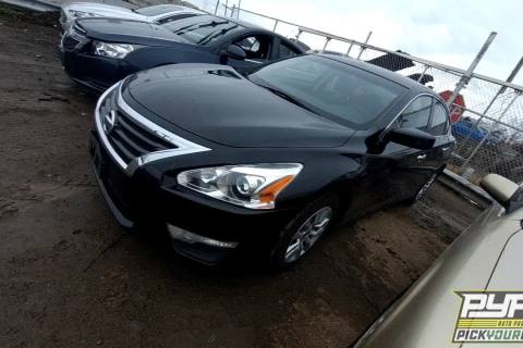 Photo of 2015 Nissan Altima