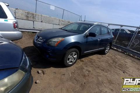 Photo of 2014 Nissan Rogue Select
