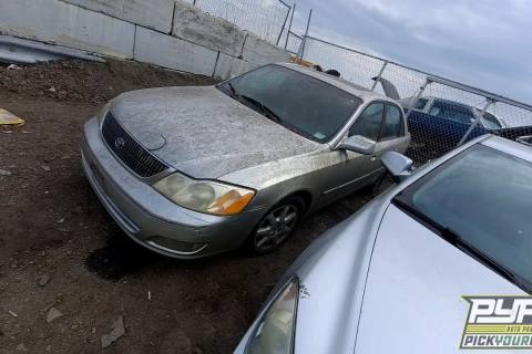 Photo of 2000 Toyota Avalon