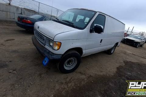 Photo of 2001 Ford E-250 Econoline