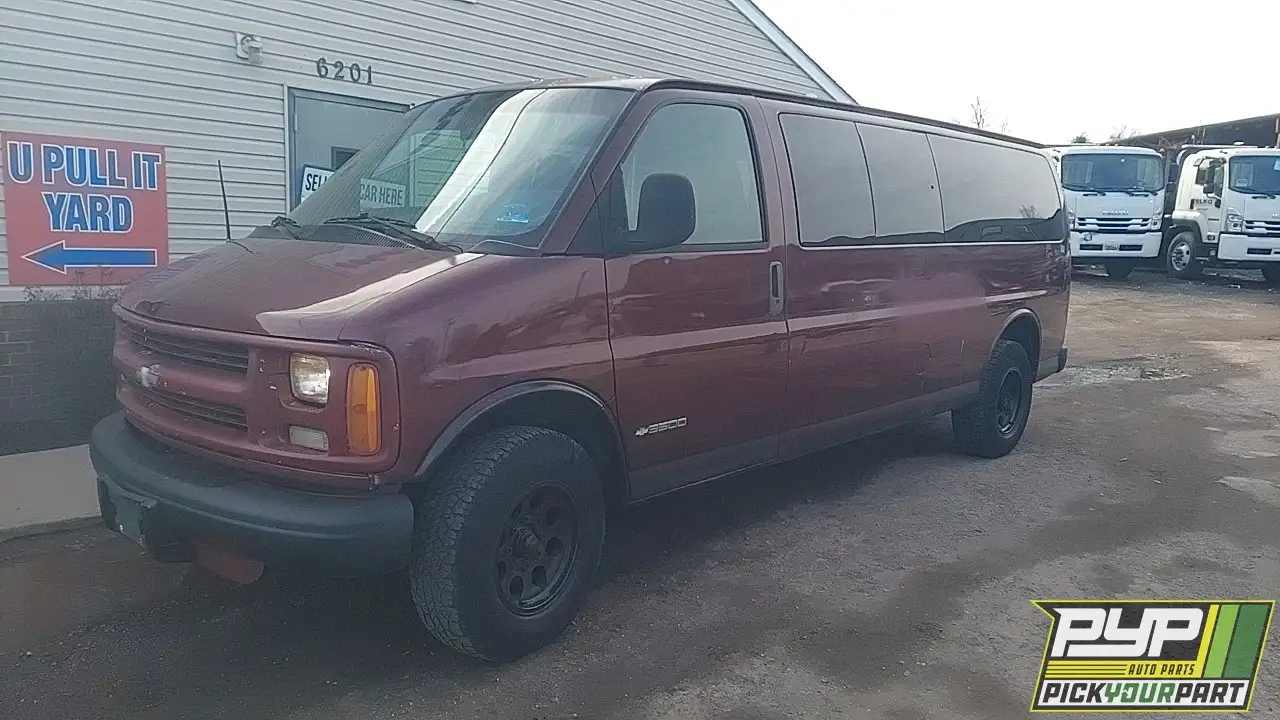 Photo of 2002 Chevrolet Express 3500