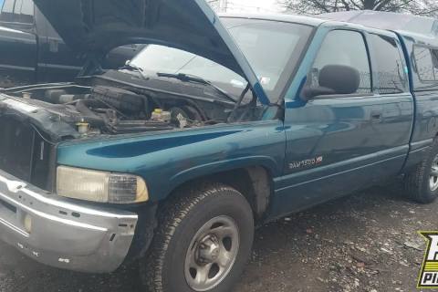 Photo of 1999 Dodge Ram 1500