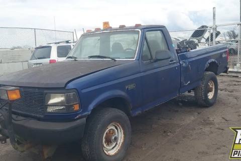 Photo of 1996 Ford F-250