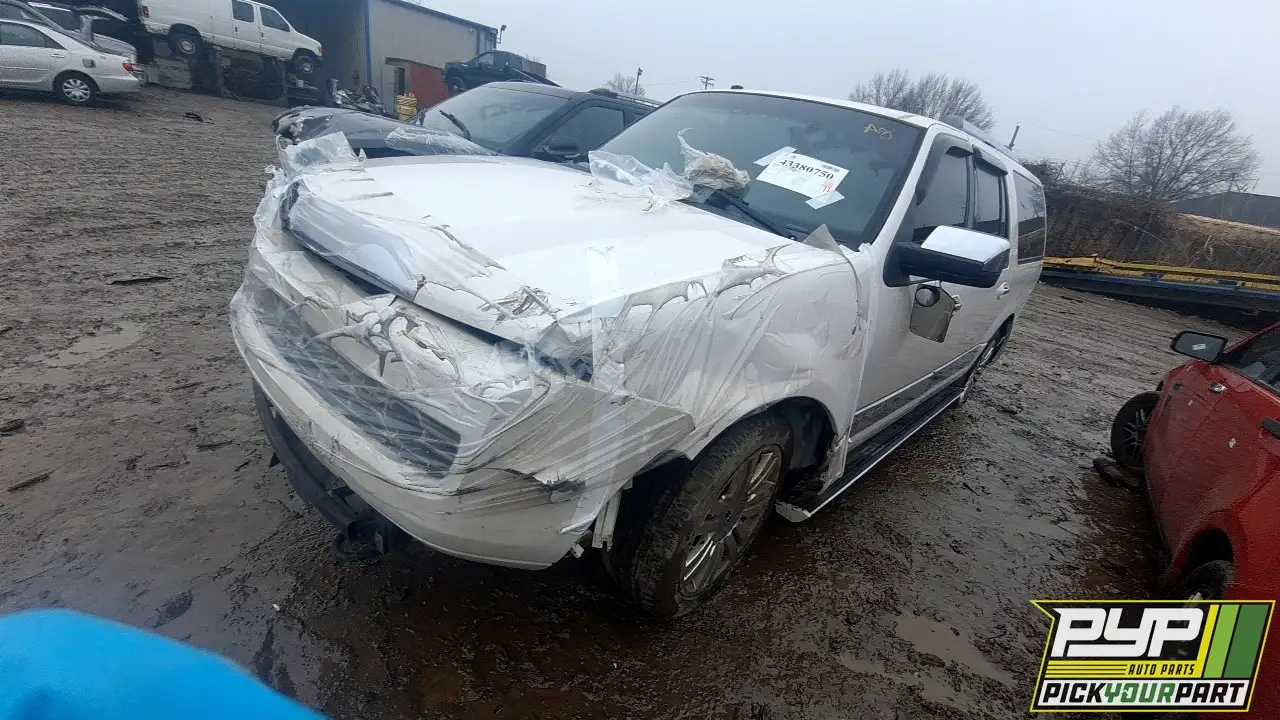 Photo of 2011 Lincoln Navigator
