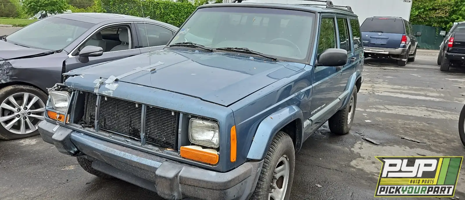Photo of 1999 Jeep Cherokee