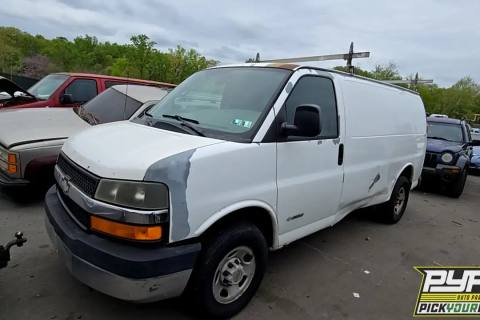 Photo of 2004 Chevrolet Express 2500