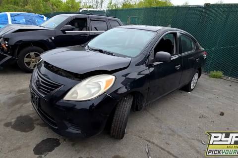 Photo of 2014 Nissan Versa