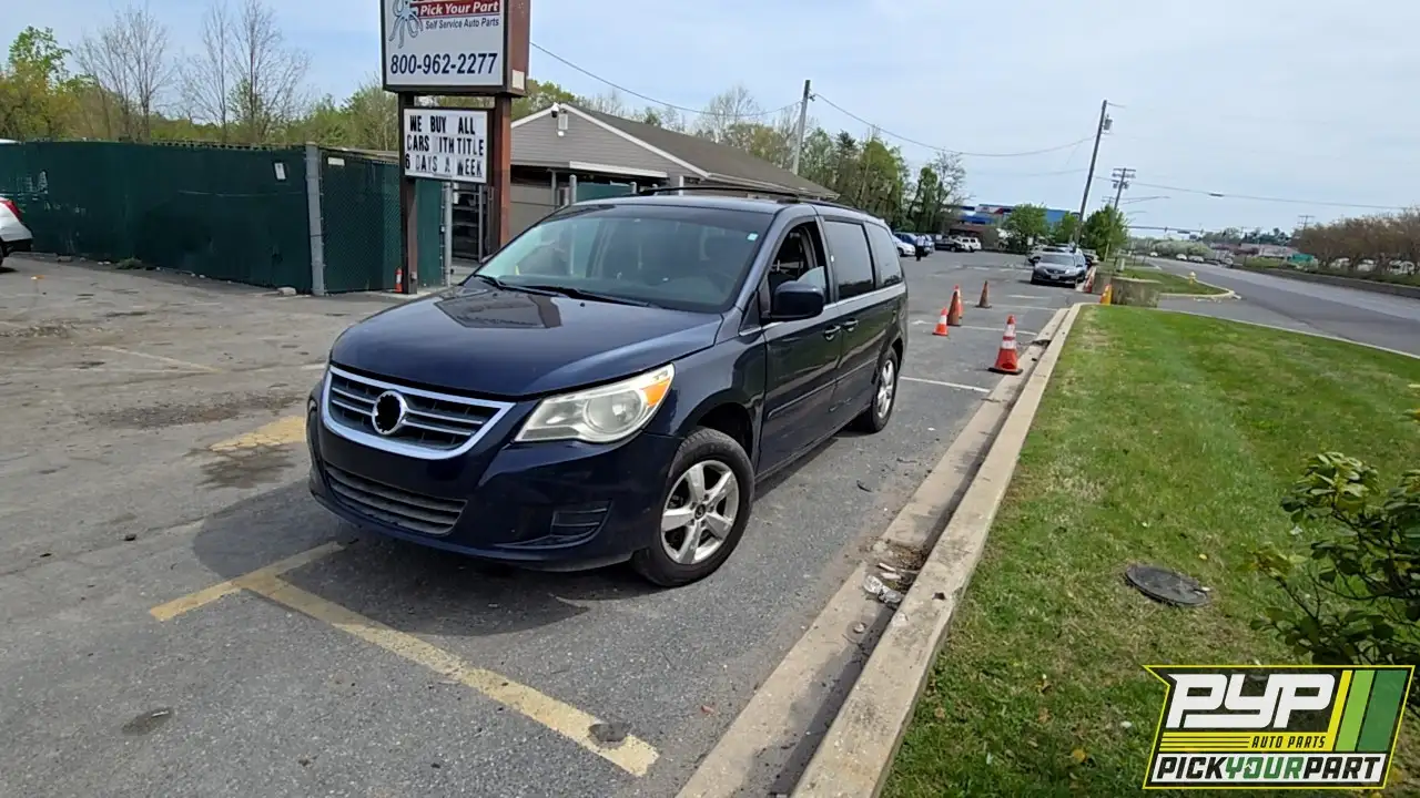 Photo of 2009 Volkswagen Routan
