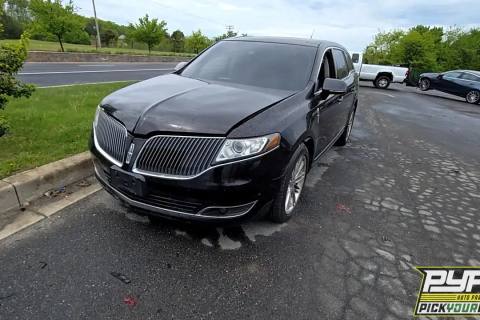 Photo of 2013 Lincoln Mkt