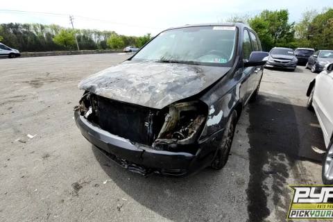 Photo of 2012 Kia Sedona