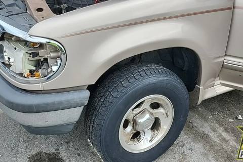Photo of 1998 Ford Explorer