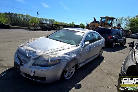 Photo of 2005 Acura Tl