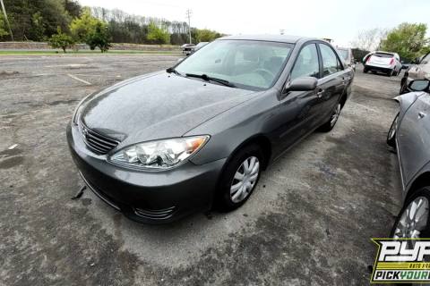 Photo of 2005 Toyota Camry