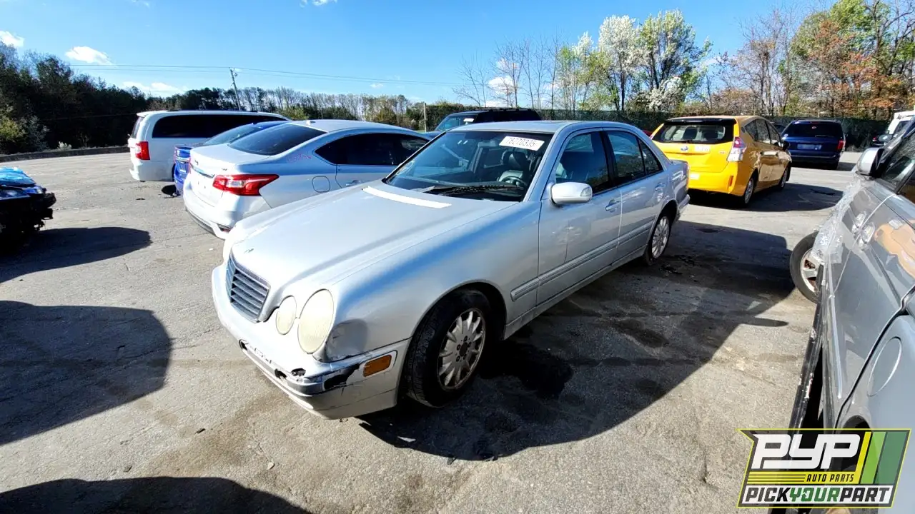 Photo of 2001 Mercedes-Benz E320