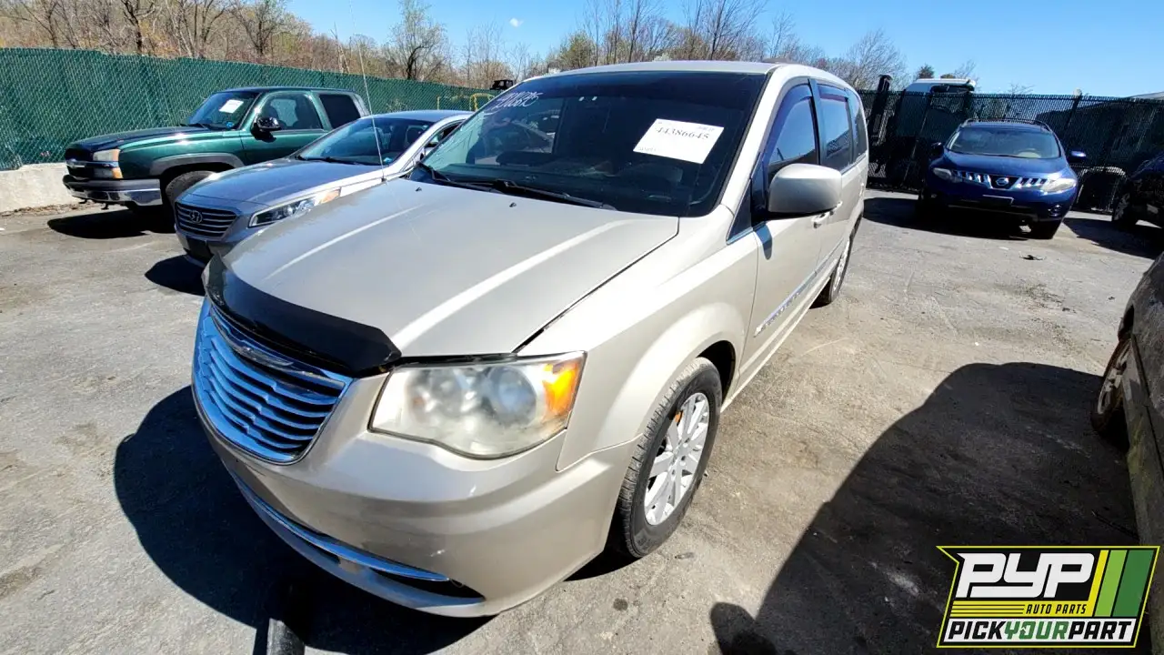 Photo of 2014 Chrysler Town & Country