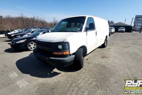 Photo of 2005 Chevrolet Express 1500
