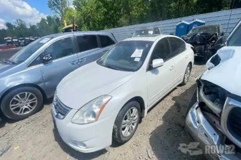 Photo of 2012 Nissan Altima